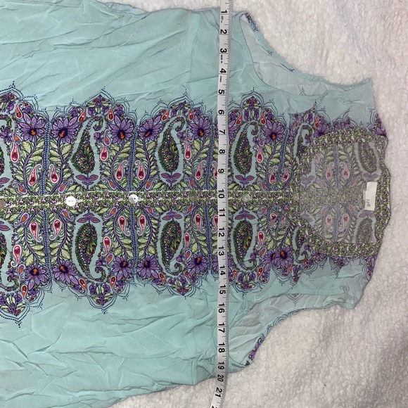 J.Jill tank top top beautiful colors size Large button up - Picture 4 of 4